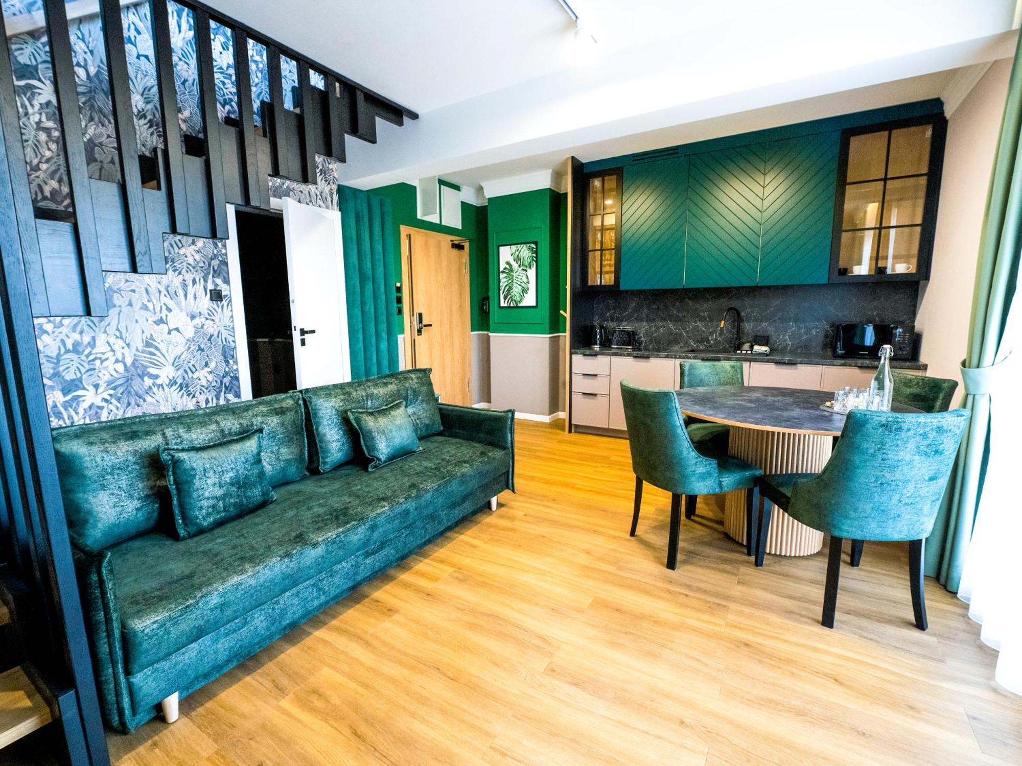 Aparthotel Green Concrete - Eko-Bus Na Plaze, Rowery I Masaze Świnoujście Buitenkant foto